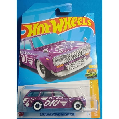 Datsun Bluebird Wagon Morado