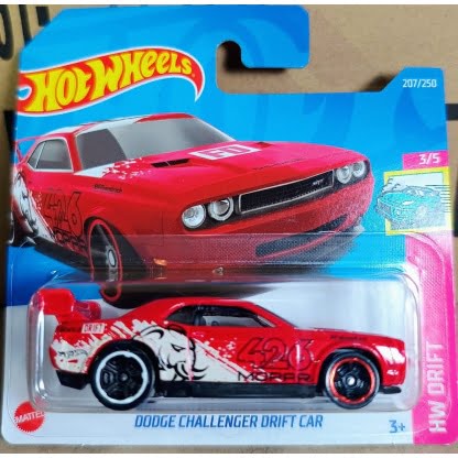 Dodge Challenger Drift